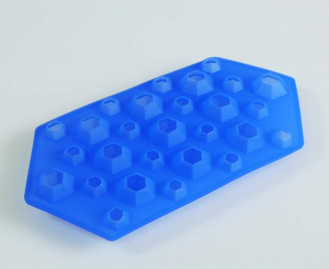 Diamonds Chocolate / Candy Silicone Bakeware Mould - for someone with everything !